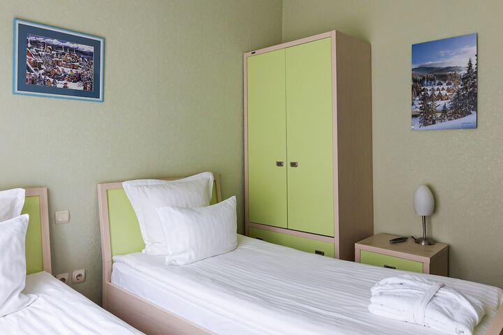 Room 110 of 262