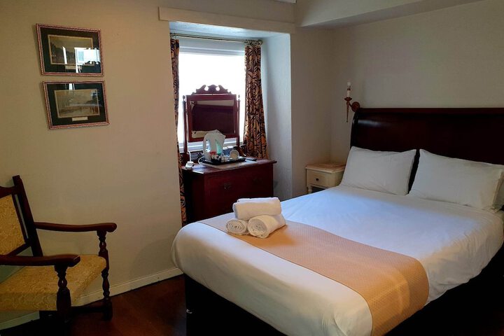 Room 6 of 59