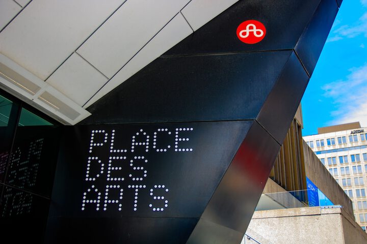 Entertainment 32 of 37