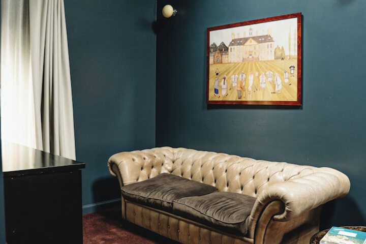 Room 68 of 120
