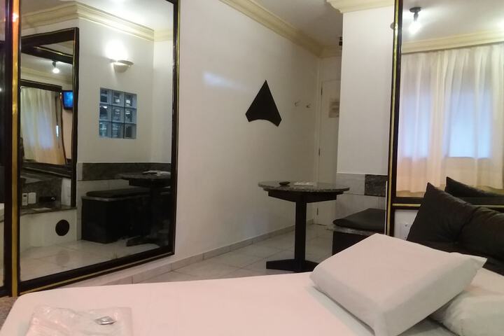 Room 77 of 112