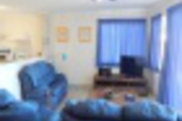 Room 27 of 560