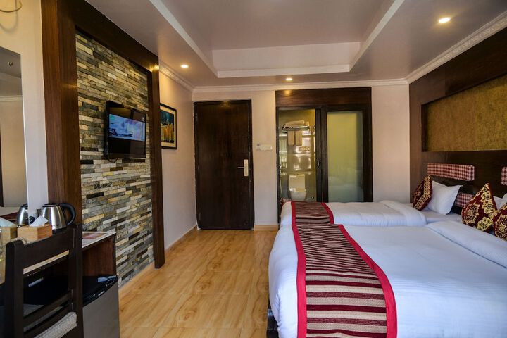 Room 26 of 63