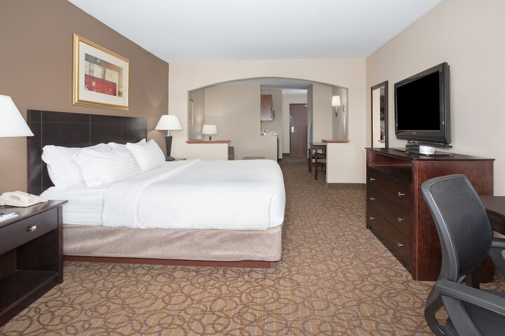Room 2 of 50