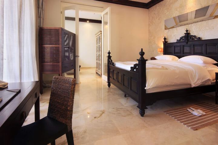 Room 15 of 119