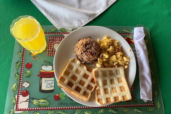 Breakfast/Coffee Service 18 of 34