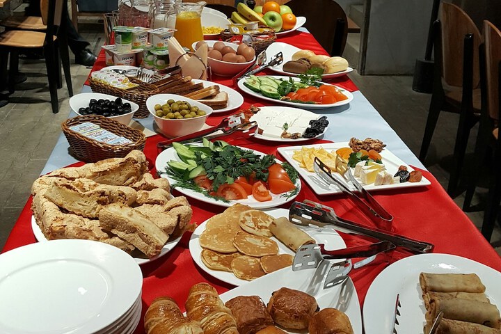 Dining 51 of 69