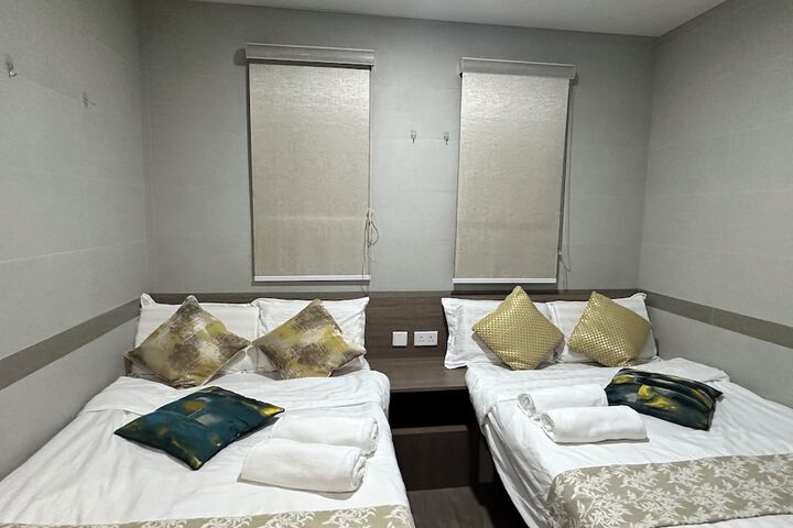 Room 80 of 195