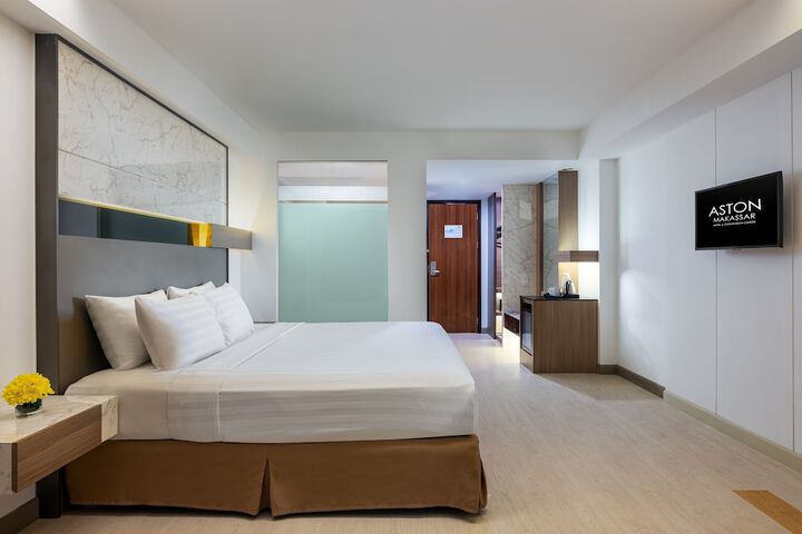 Room 14 of 39