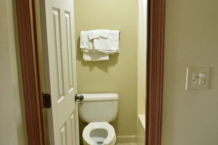 Room 15 of 26