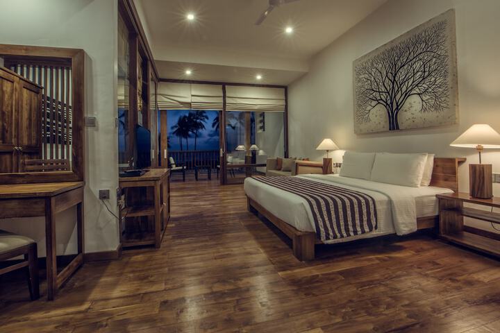 Room 15 of 58