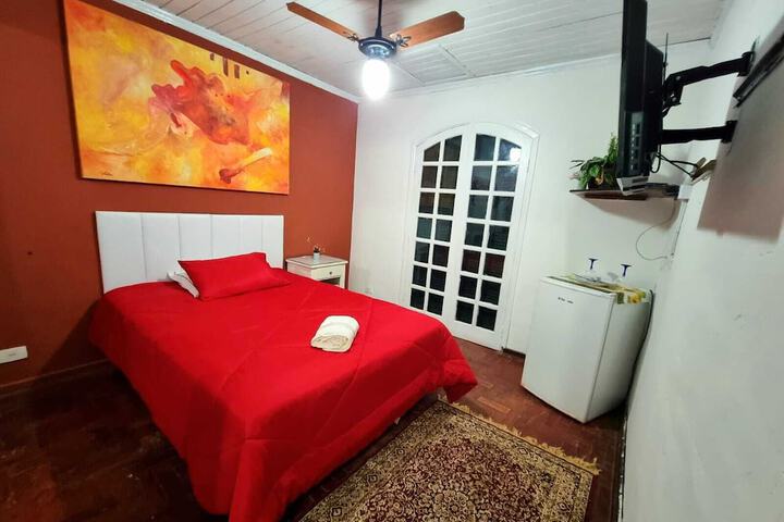 Room 21 of 83