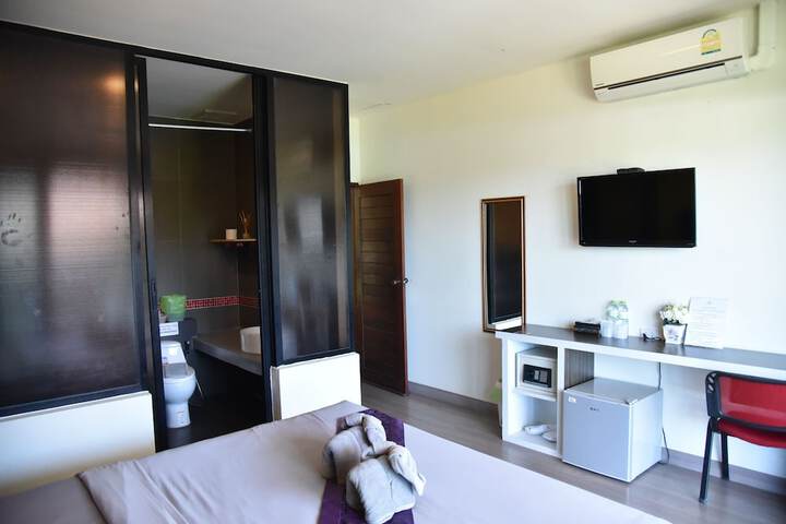 Room 17 of 47