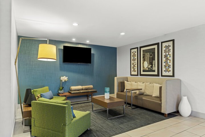 Hotel Interior 3 of 31