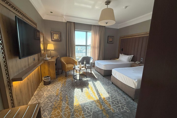 Room 15 of 58