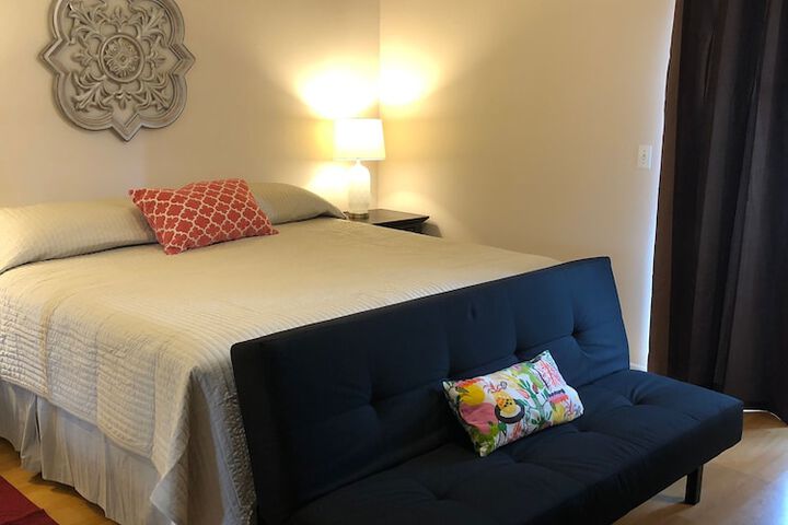 Room 7 of 52