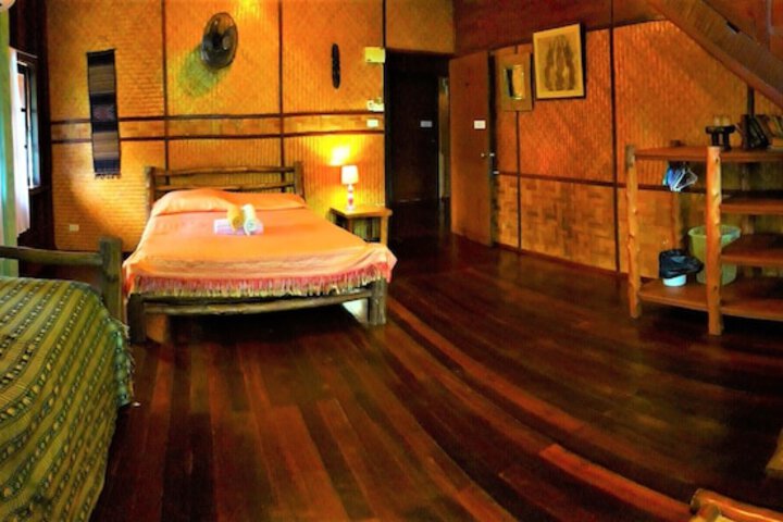 Room 5 of 43