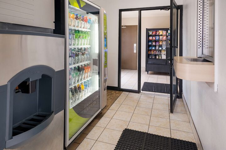 Vending machine