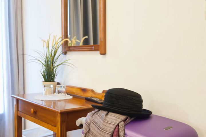 Lounge 58 of 85