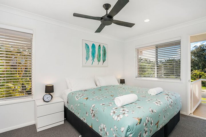 Room 2 of 23