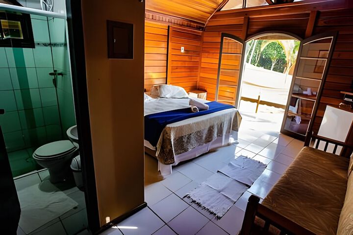Room 5 of 65