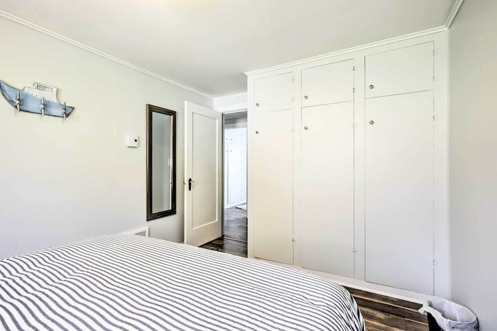Room 3 of 35