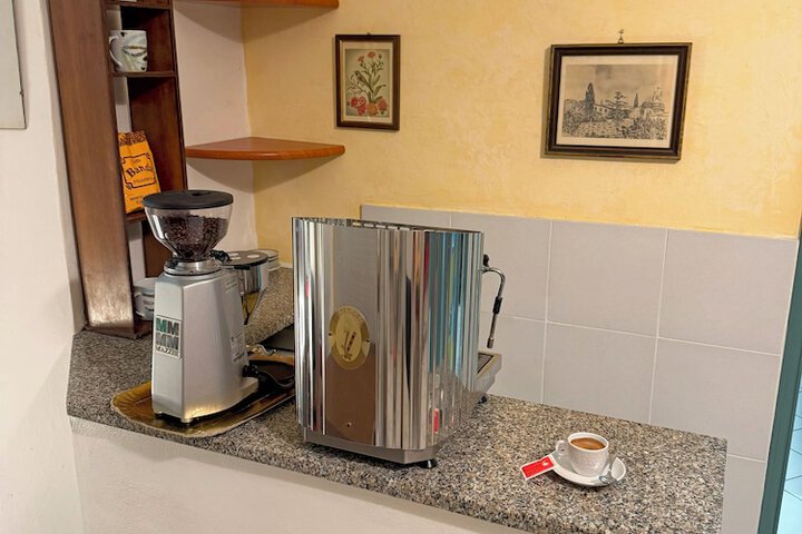 Breakfast/Coffee Service 21 of 27