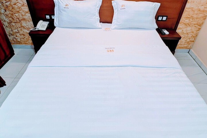 Room 21 of 46