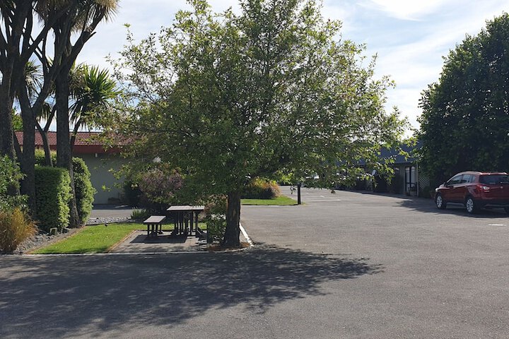 BBQ/picnic area