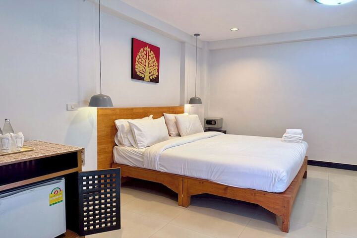Room 34 of 61