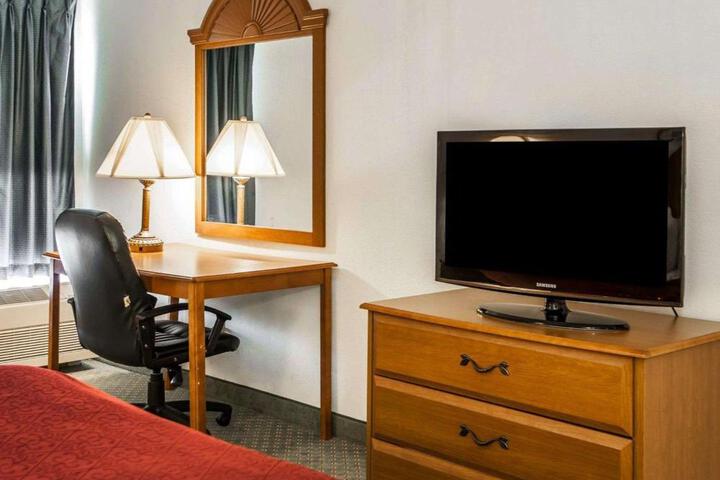 Standard | King Bed (1 of 29)
