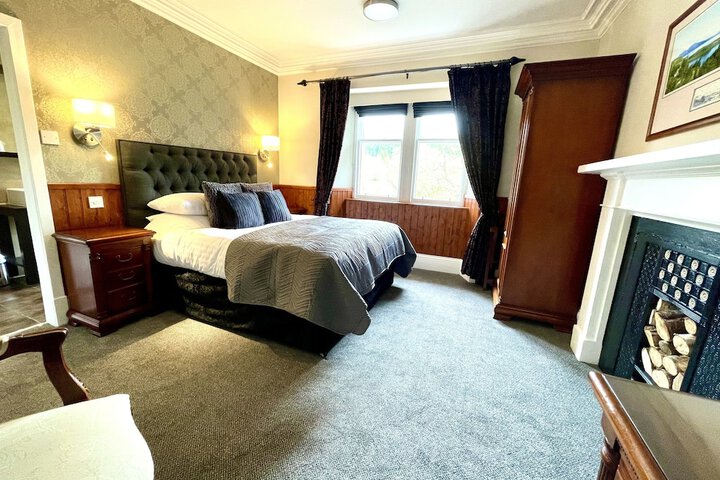 Room 9 of 54