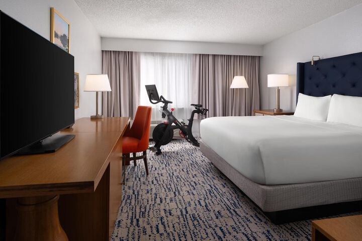 Room 14 of 40