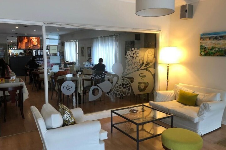 Room 16 of 25