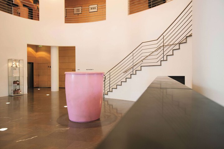 Guest Lobby