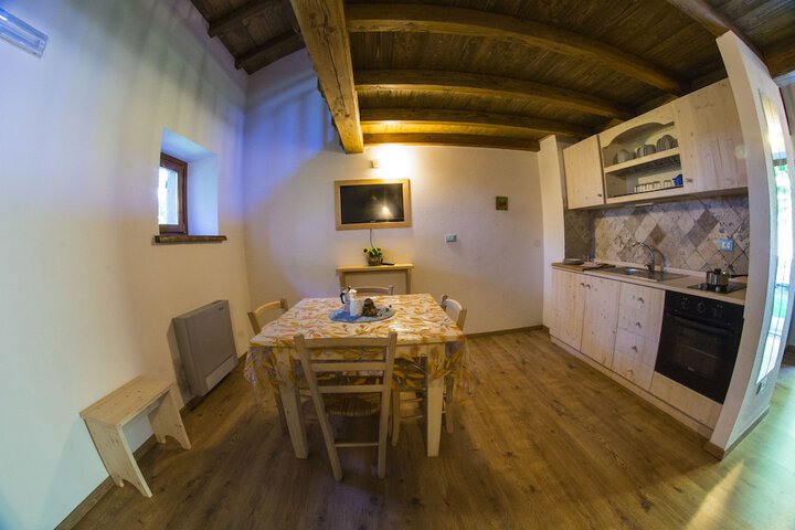 Dining Photos