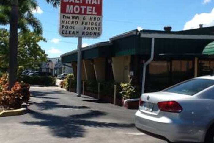 Bali Hai Motel in Fort Lauderdale, FL