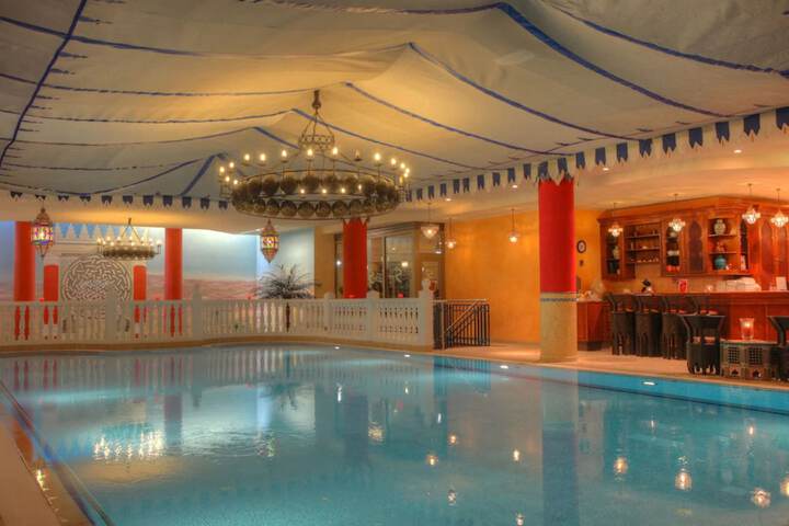 Pool 26 of 41