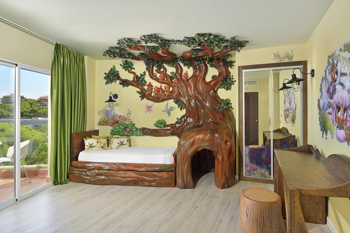 Photo 12