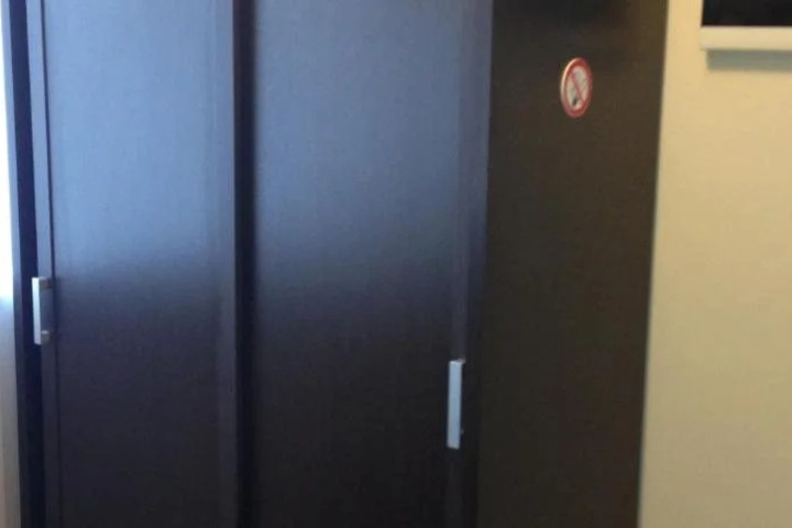 hotel_rooms