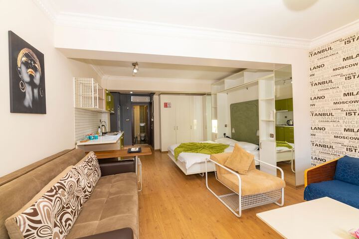 Room 105 of 138