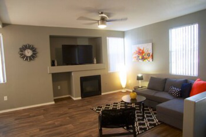 Room 9 of 24