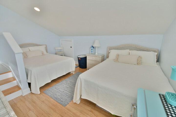Room 576 of 759