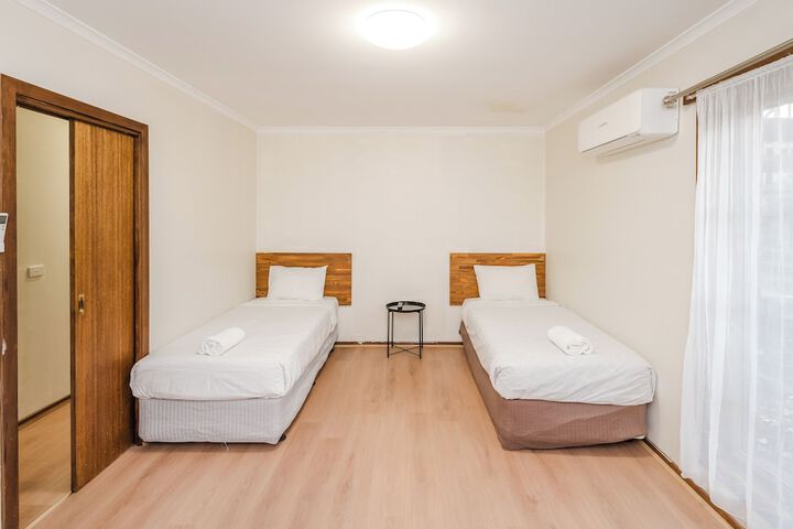Room 12 of 46