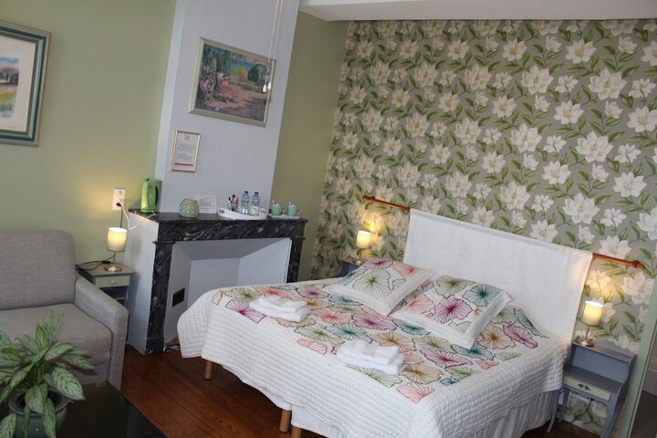 Room 16 of 43