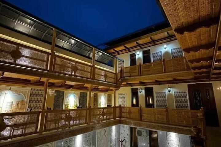 Hotel Exterior 37 of 43