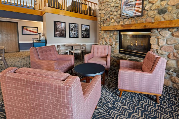 Hotel Interior 4 of 48