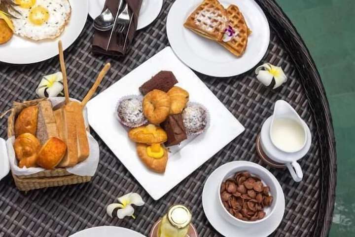 Breakfast/Coffee Service 91 of 115