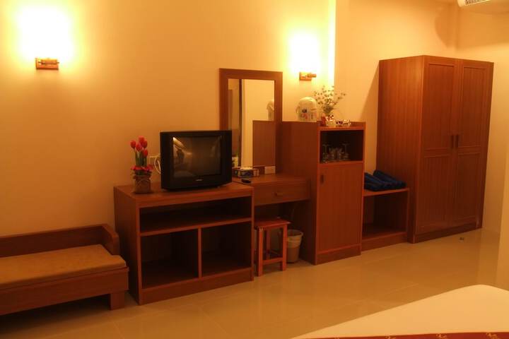 Room 17 of 43