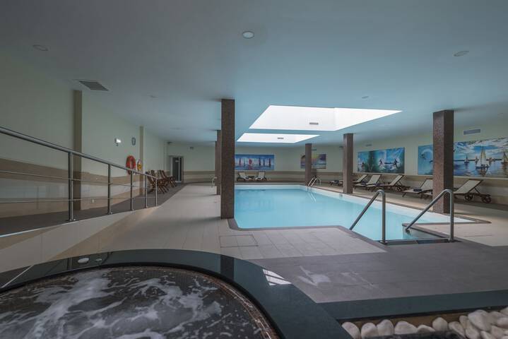 Hotel with Pool